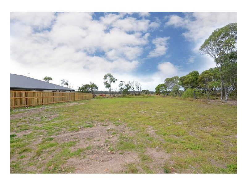 107 Bay Park Rd, Wondunna QLD 4655