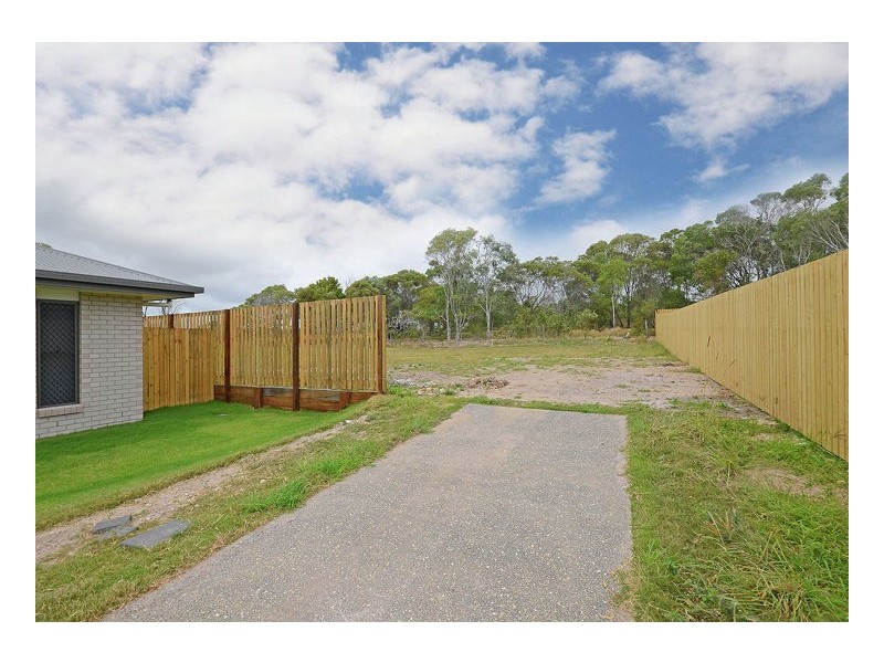 107 Bay Park Rd, Wondunna QLD 4655