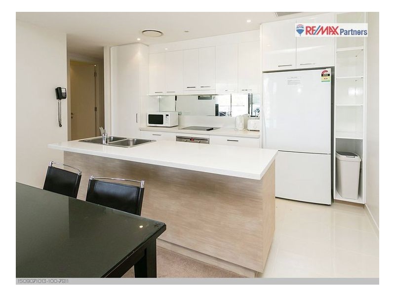 502/468 Esplanade, Torquay QLD 4655