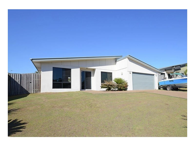 6 Bay Park Rd, Wondunna QLD 4655