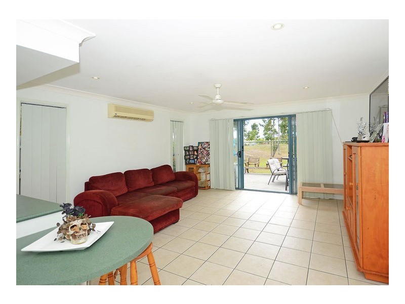 1/83 Ibis Blvd, Eli Waters QLD 4655