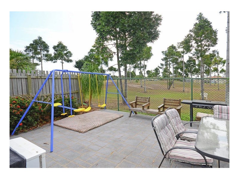 1/83 Ibis Blvd, Eli Waters QLD 4655