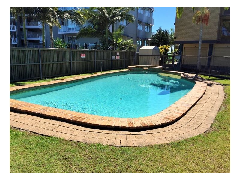 5 / 242 Esplanade, Pialba QLD 4655