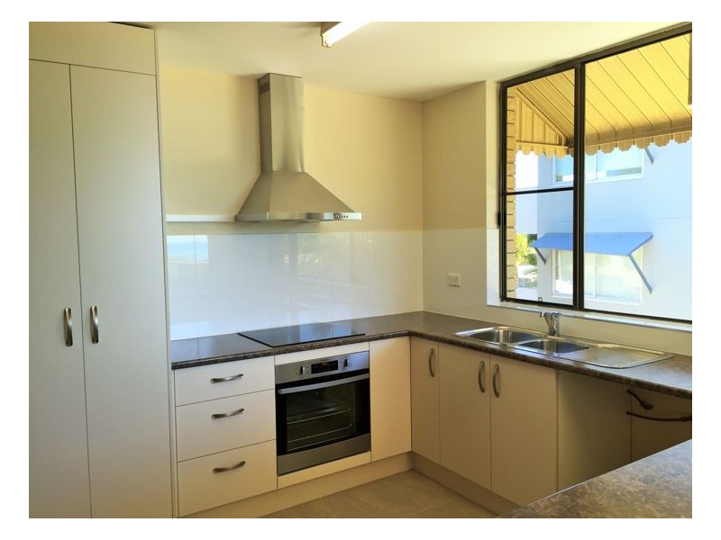 5 / 242 Esplanade, Pialba QLD 4655