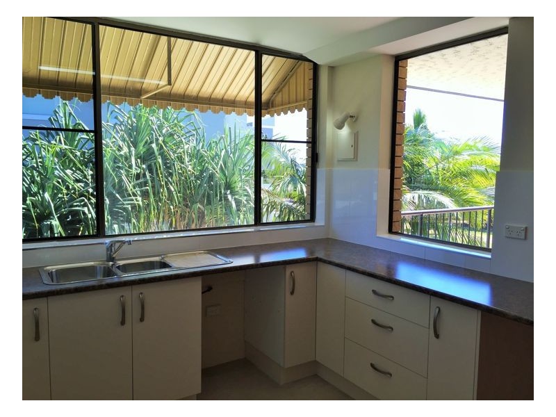 5 / 242 Esplanade, Pialba QLD 4655