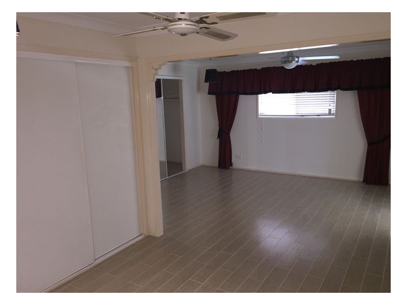 19 Kent Street, Urangan QLD 4655