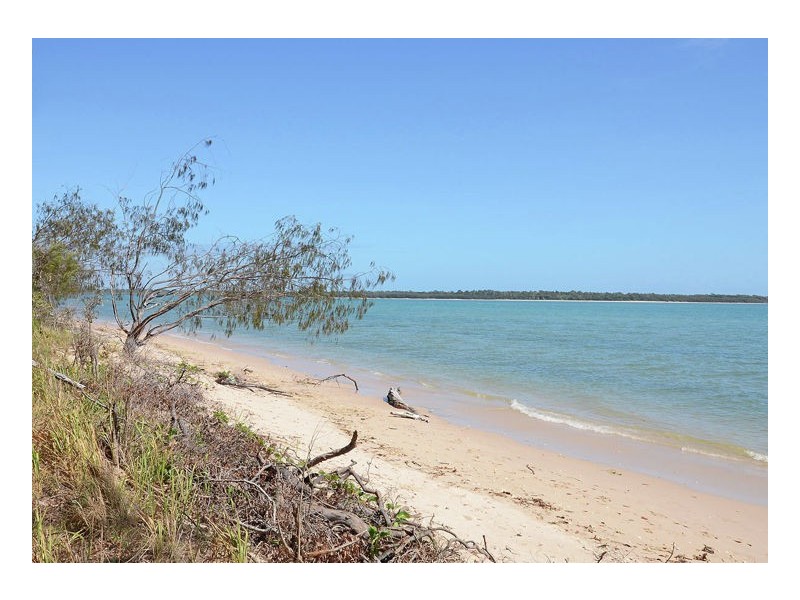128 Burrum Street, Burrum Heads QLD 4659