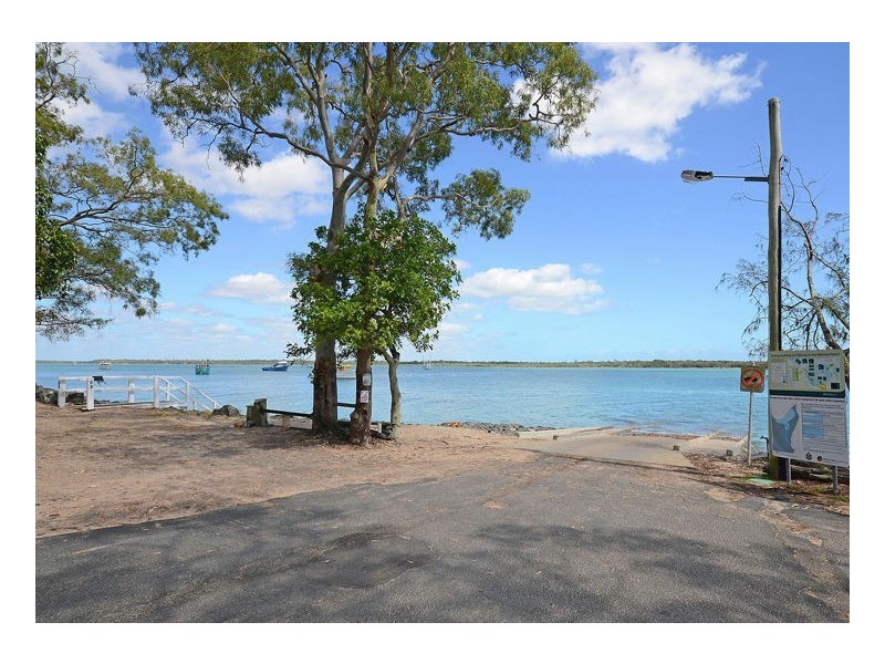 128 Burrum Street, Burrum Heads QLD 4659