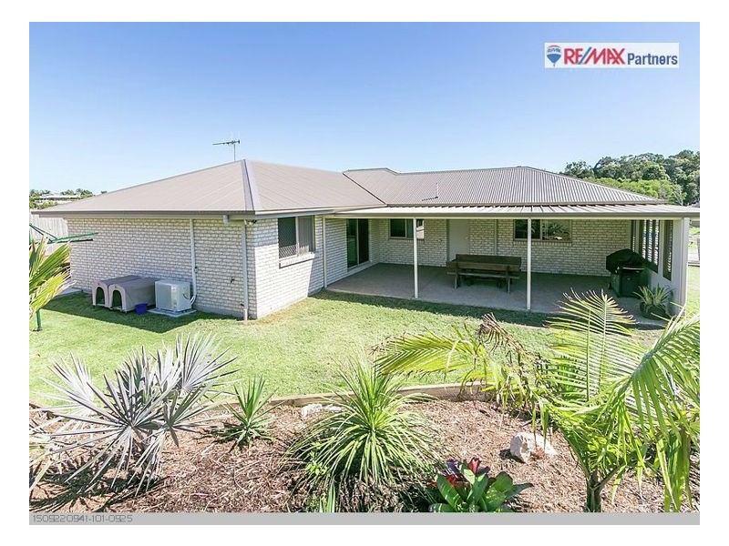 90 Palm Way, Dundowran Beach QLD 4655