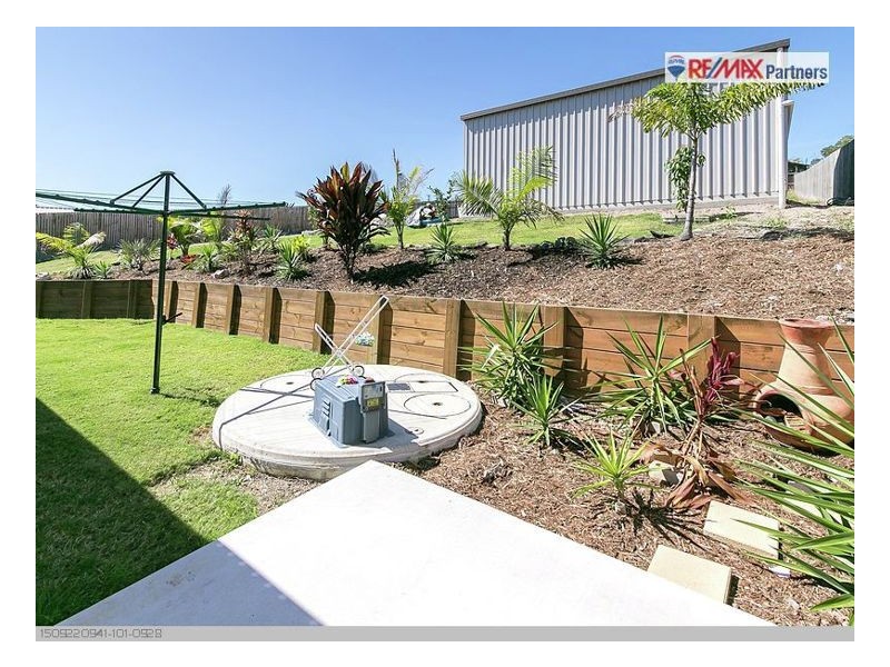90 Palm Way, Dundowran Beach QLD 4655