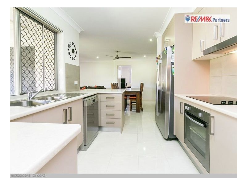 90 Palm Way, Dundowran Beach QLD 4655