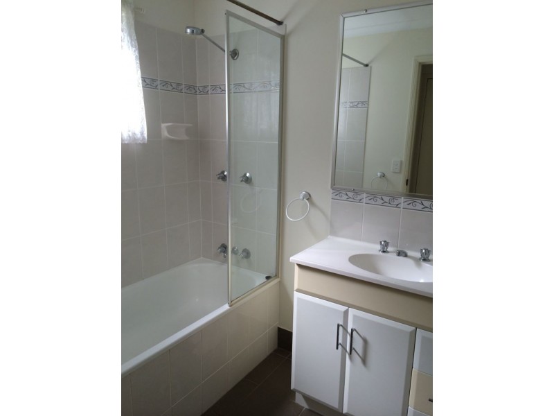 2a Craig Crescent, Pialba QLD 4655