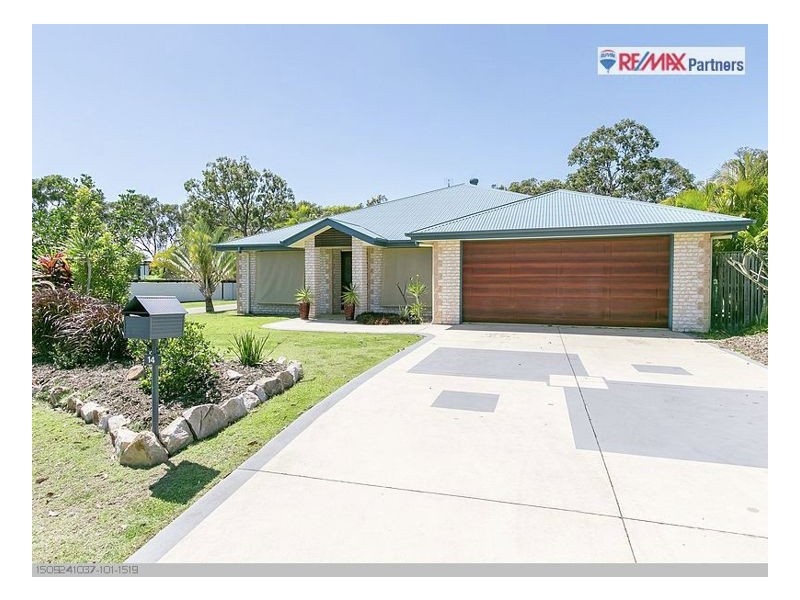 14 Whipbird Ct, Urangan QLD 4655