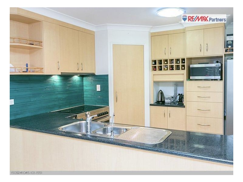 14 Whipbird Ct, Urangan QLD 4655