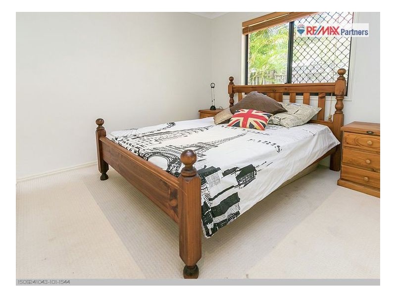 14 Whipbird Ct, Urangan QLD 4655