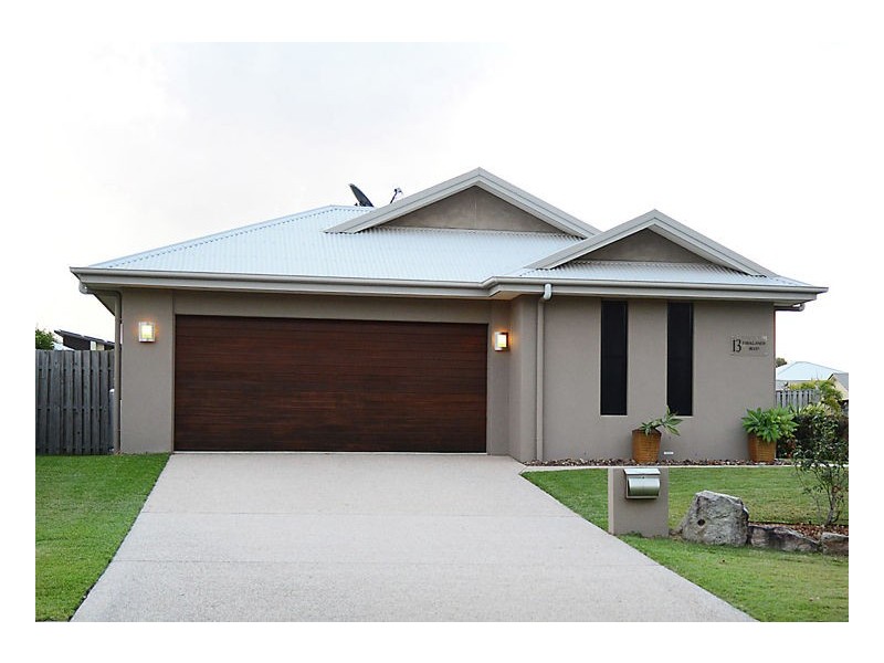 13 Parklands Boulevard, Wondunna QLD 4655