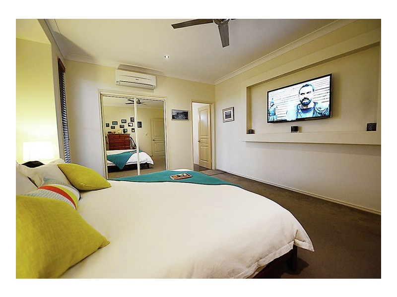 13 Parklands Boulevard, Wondunna QLD 4655