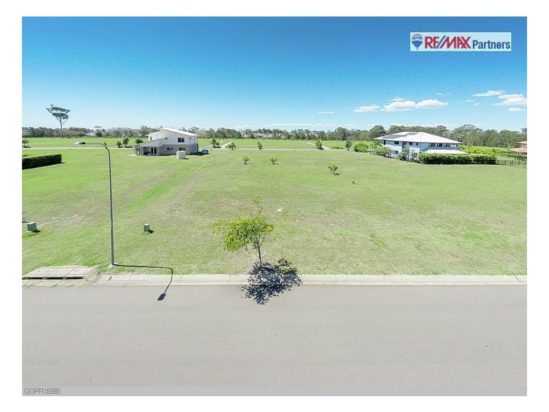 45 Barramundi Drive, Burrum Heads QLD 4659