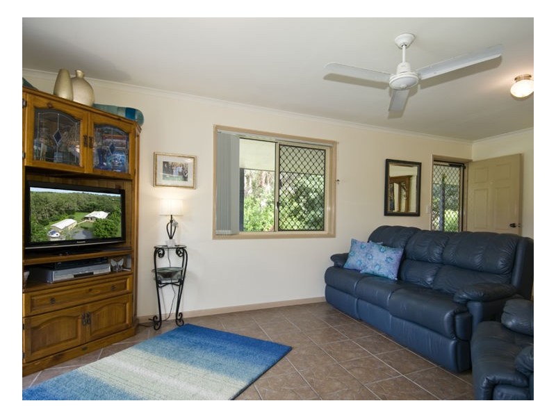7 Rivina Ct, Dundowran Beach QLD 4655