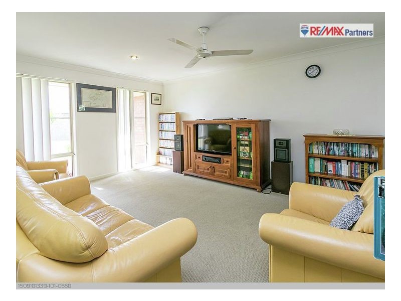 11 Golden Grove Ct, Eli Waters QLD 4655