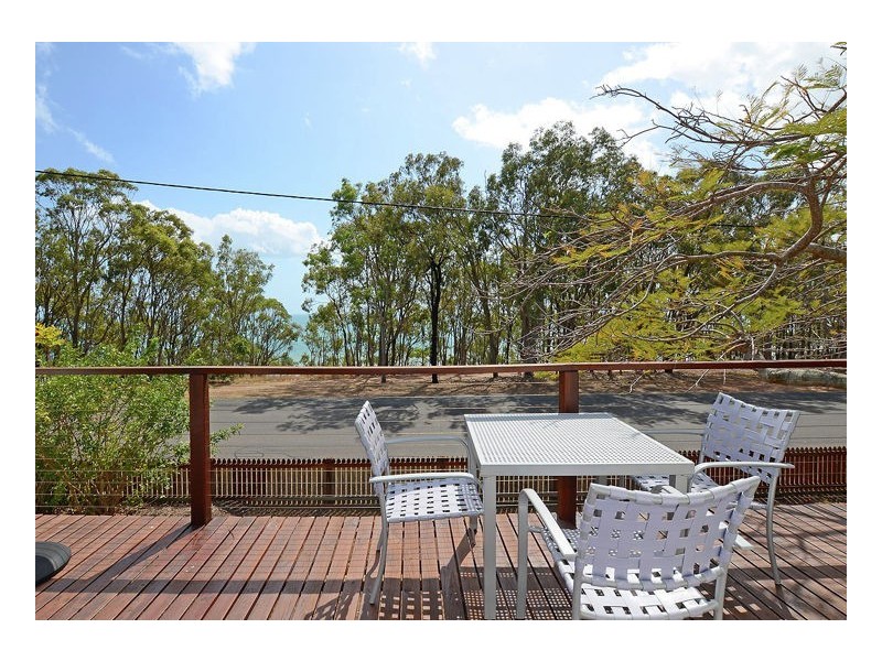 40 Esplanade, Point Vernon QLD 4655