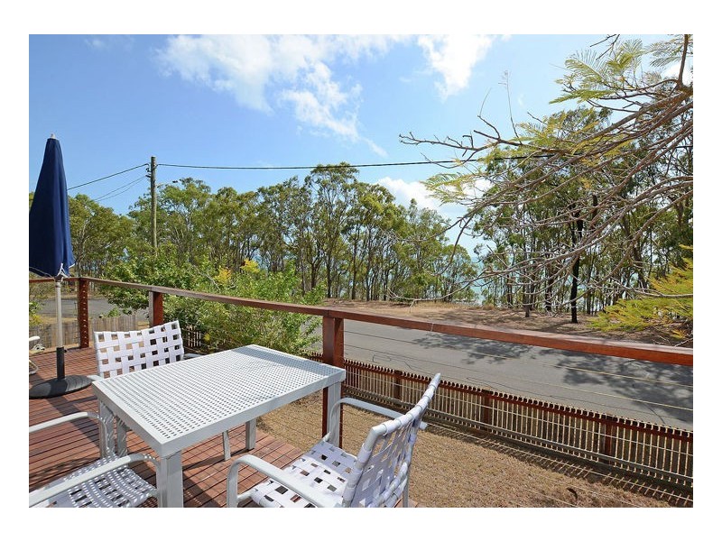 40 Esplanade, Point Vernon QLD 4655