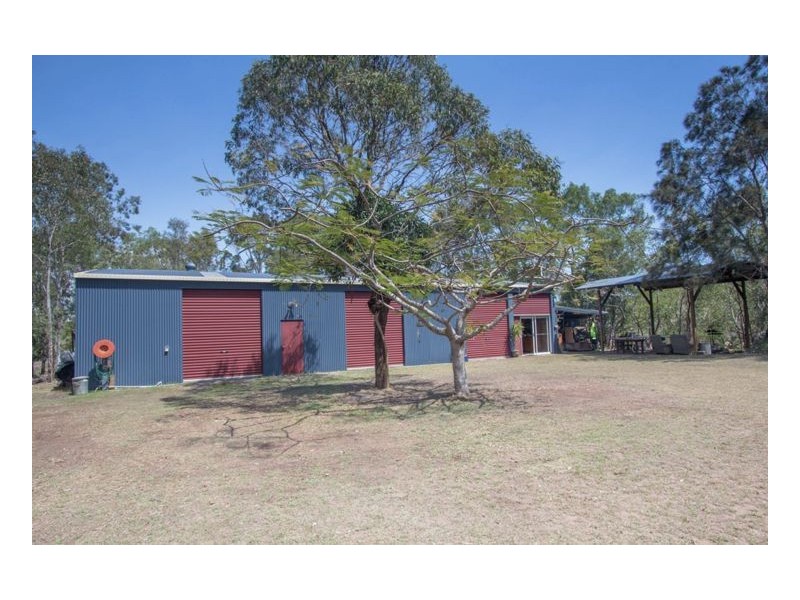 34-52 Round Island Road, Urangan QLD 4655