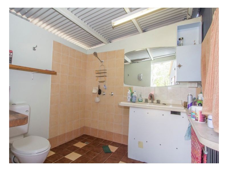 34-52 Round Island Road, Urangan QLD 4655