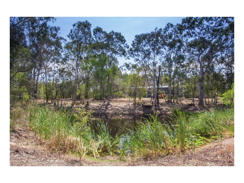 34-52 Round Island Road, Urangan QLD 4655