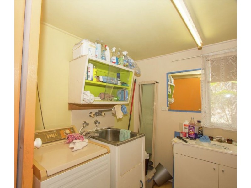 34-52 Round Island Road, Urangan QLD 4655