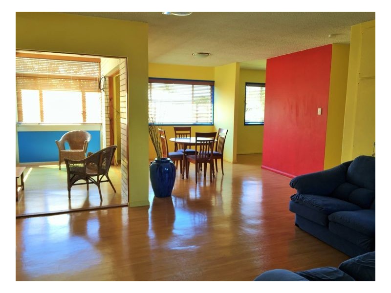 6 / 581 Esplanade, Urangan QLD 4655