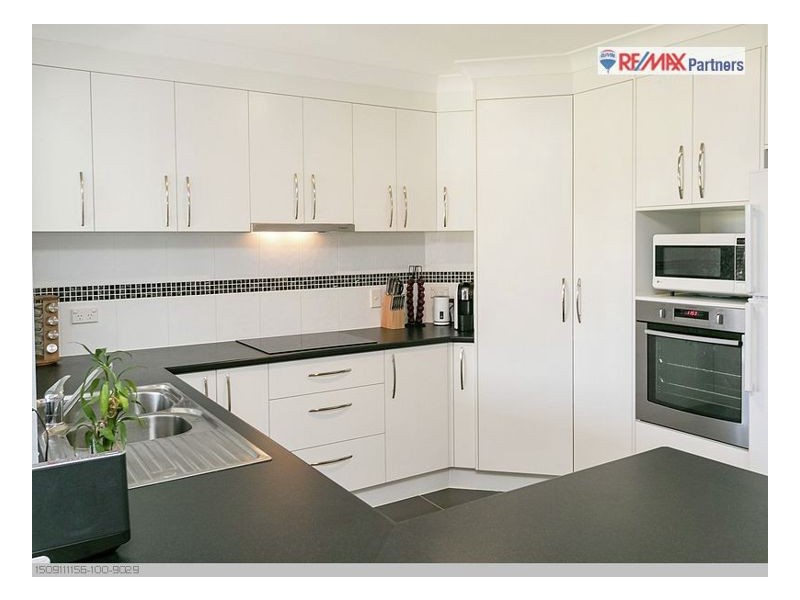 25 Bayridge Heights Drive, Nikenbah QLD 4655