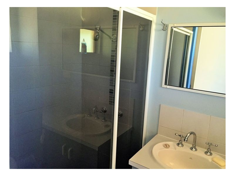 20/383 Esplanade, Torquay QLD 4655