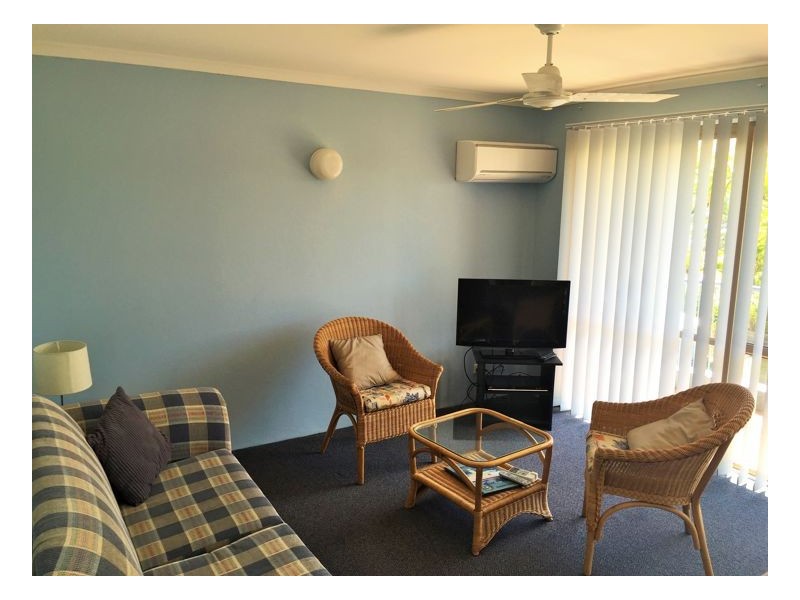 20/383 Esplanade, Torquay QLD 4655