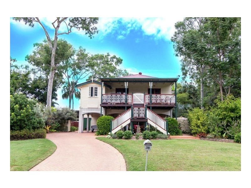 38 Pacific Promenade, Craignish QLD 4655
