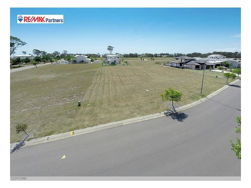 57 Barramundi Drive, Burrum Heads QLD 4659
