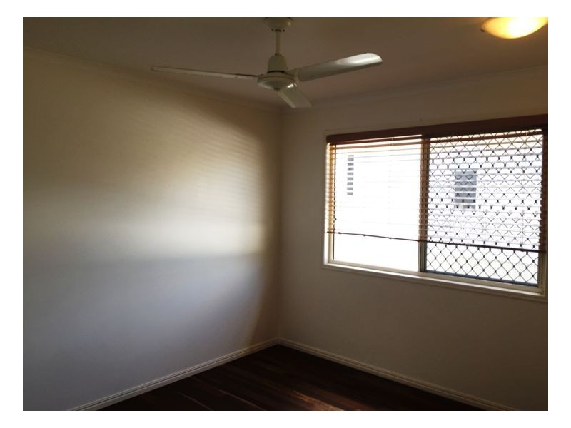 2/293 Torquay Terrace, Torquay QLD 4655