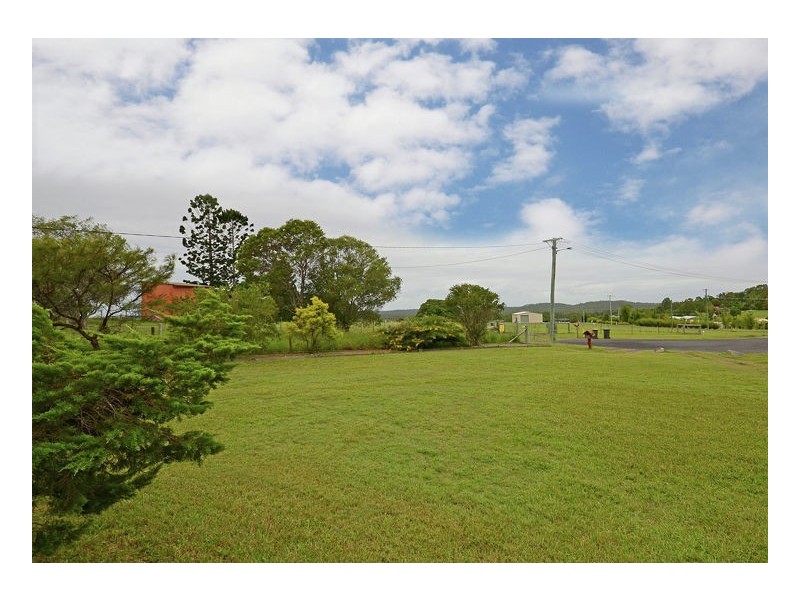 10 Homestead Close, Takura QLD 4655