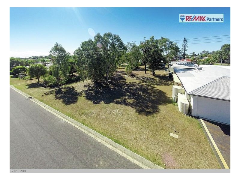 28 Riverview Dr, Burrum Heads QLD 4659