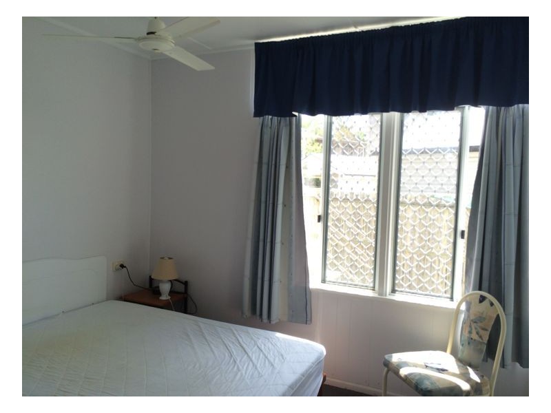 7/374 Esplanade, Torquay QLD 4655