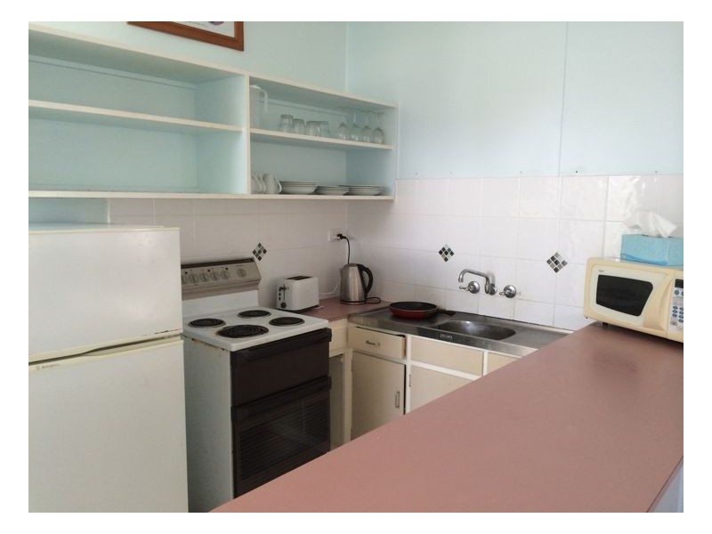 7/374 Esplanade, Torquay QLD 4655