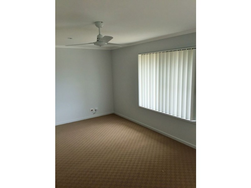 3 Stringybark Drive, Urangan QLD 4655