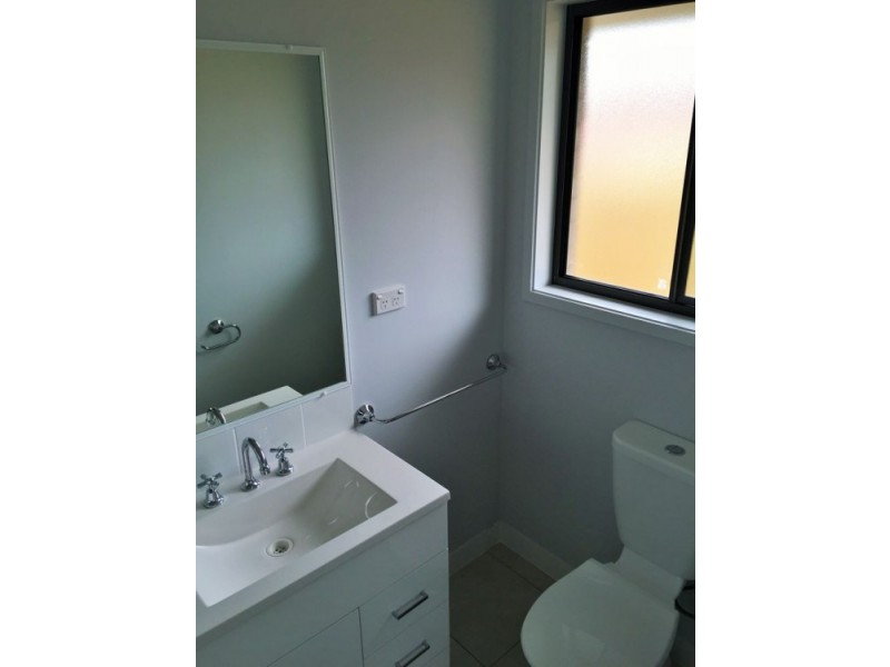 3 Stringybark Drive, Urangan QLD 4655