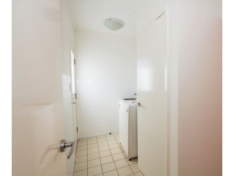 49/136 Pulgul Street, Urangan QLD 4655