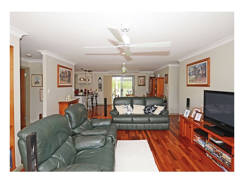 18 Elboz Ct, Burrum Heads QLD 4659