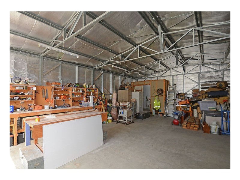 18 Elboz Ct, Burrum Heads QLD 4659