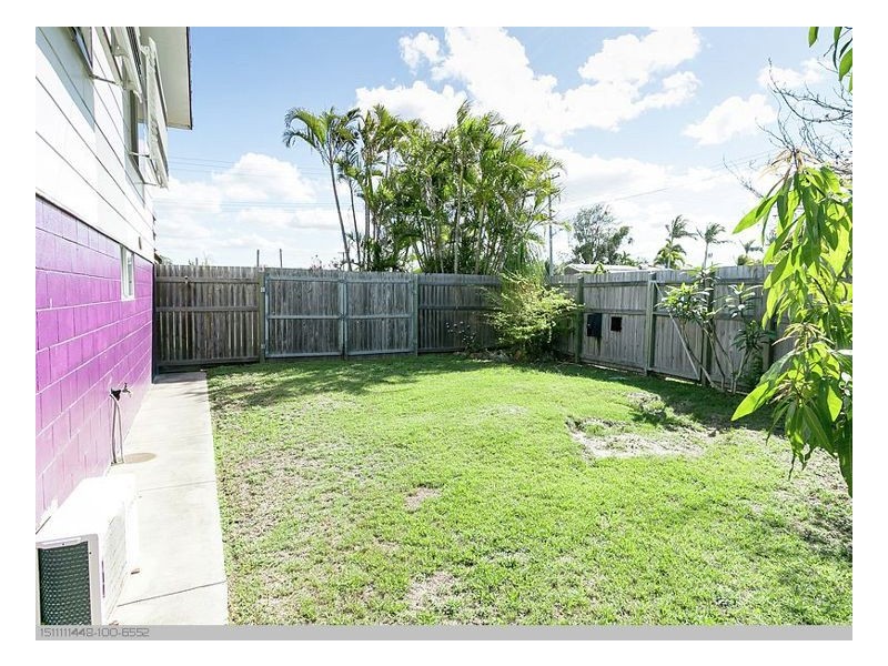 66 Moolyyir Street, Urangan QLD 4655