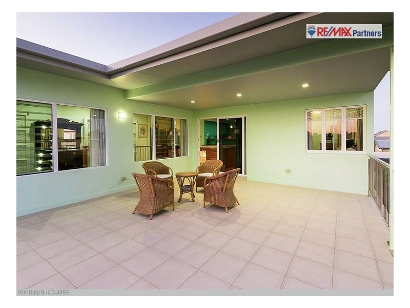 11 Aplin St, Point Vernon QLD 4655
