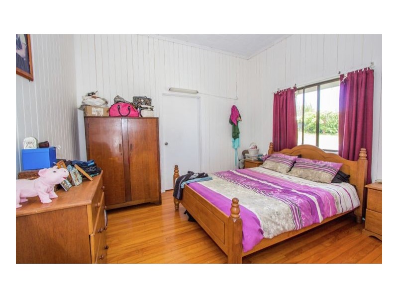 21 & 21A Charles St, Pialba QLD 4655