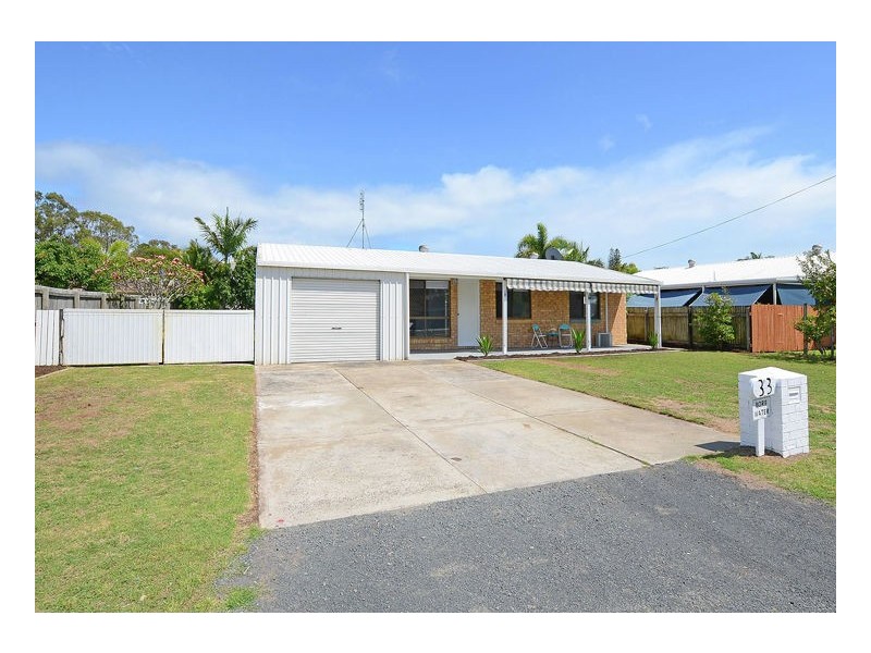 33 William St, Urangan QLD 4655